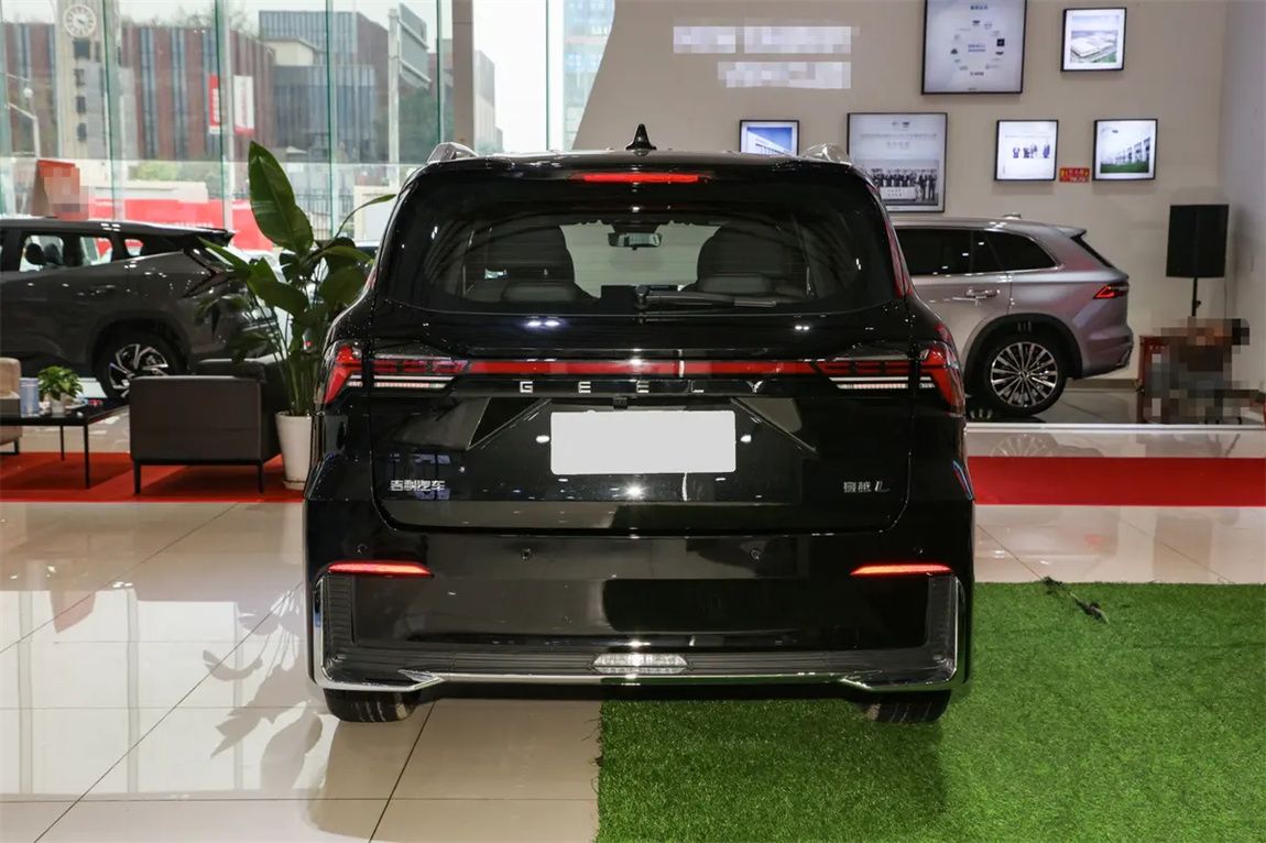 吉利 豪越L 2025款 2.0T DCT尊享款 7