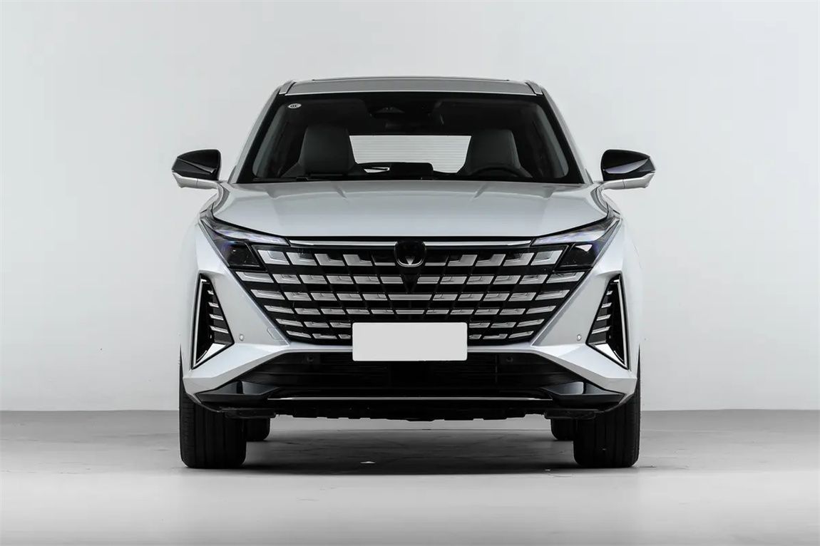 长安UNI-Z 2025款 1.5T 尊贵型 2