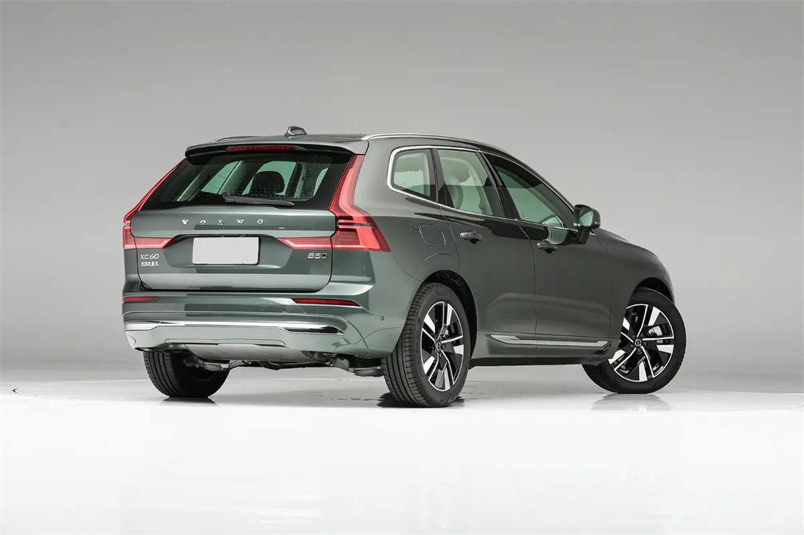沃尔沃XC60 2026款 B5 四驱智雅豪华版 7
