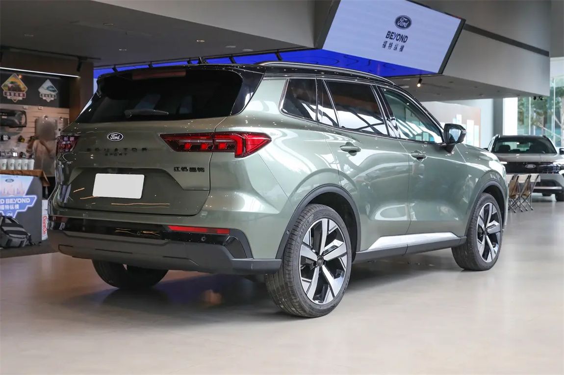 福特 领睿 2025款 EcoBoost 170 尊领型PLUS 7