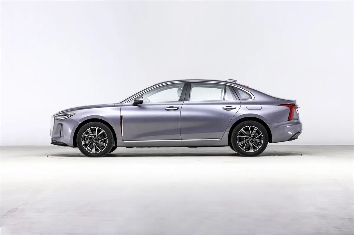 红旗H5 PHEV 2025款 170 超混版 8