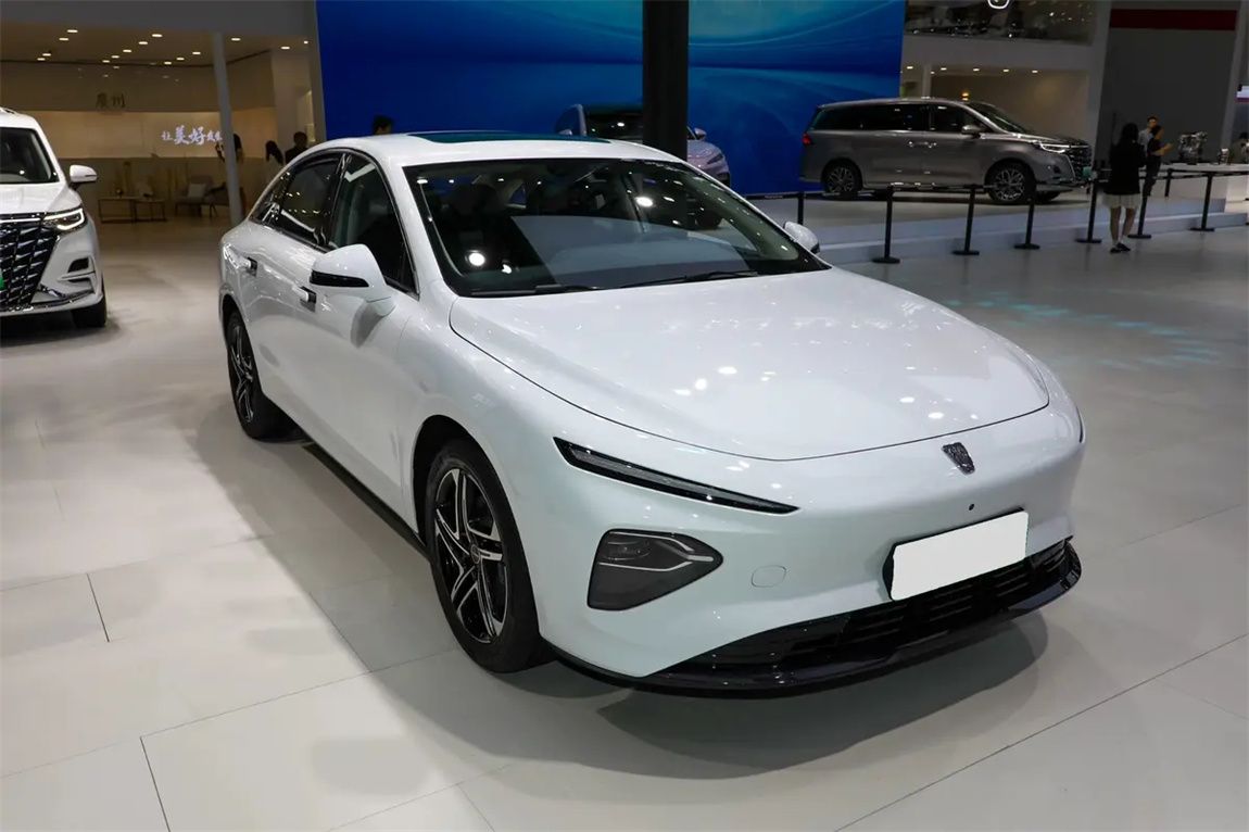 荣威D7 2025款 EV 610km 后驱尊荣版 3