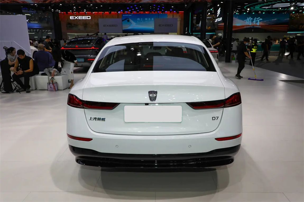 荣威D7 2025款 EV 610km 后驱尊荣版 9
