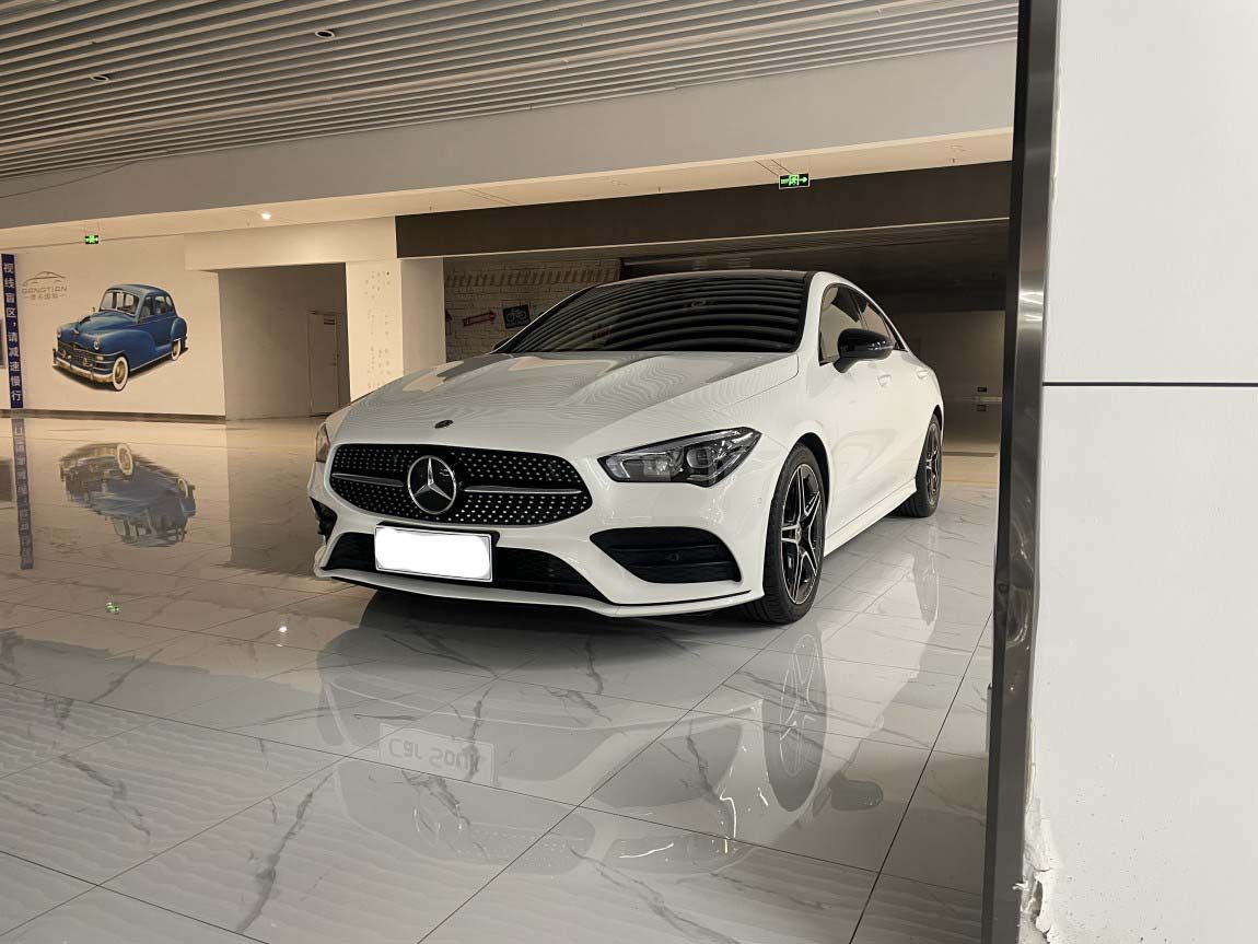 奔驰CLA 2023款 CLA 200 4MATIC 8