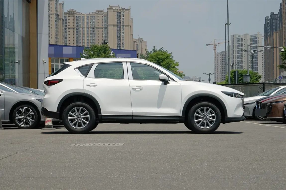 马自达CX-5 2025款 2.0L 自动两驱舒适 7
