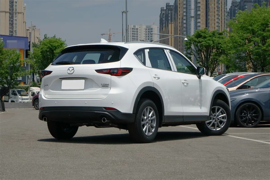 马自达CX-5 2025款 2.0L 自动两驱舒适 8