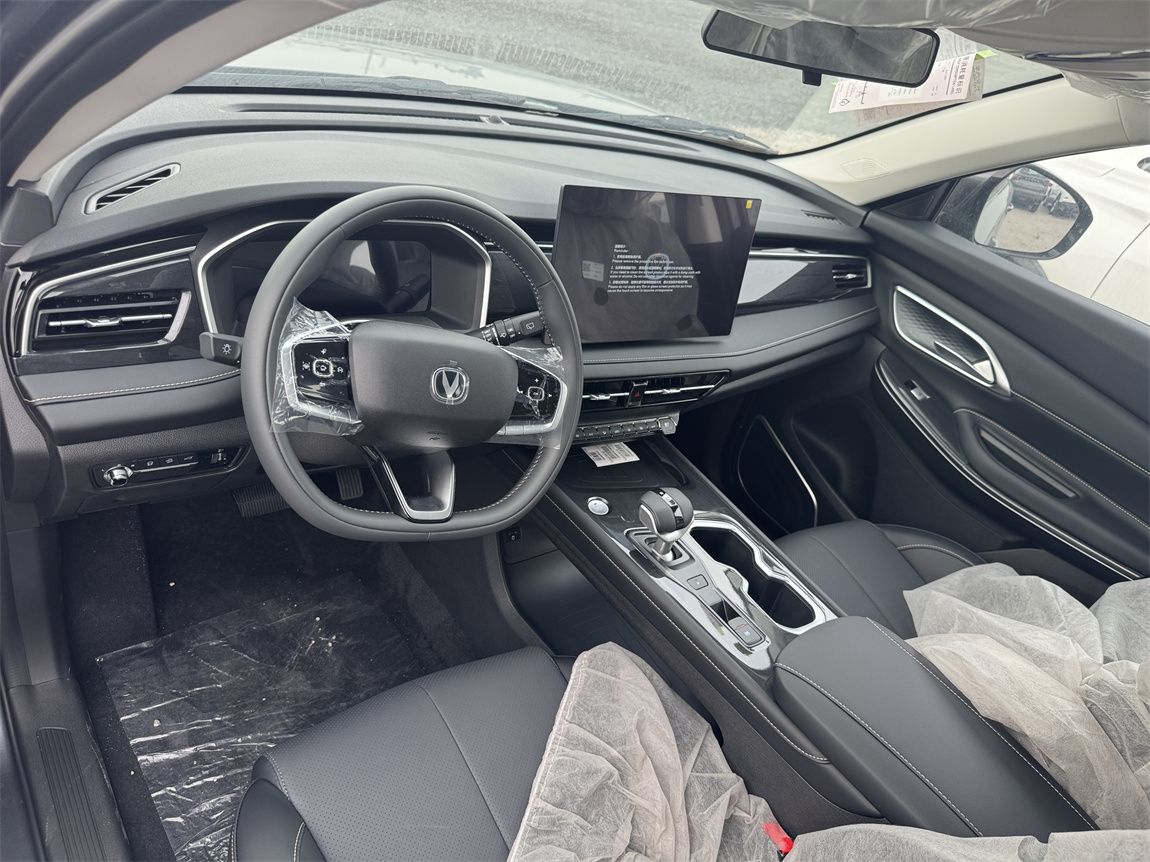 长安CS75PLUS 2026款 智慧冠军版 1.5T 新蓝鲸 智航型 2