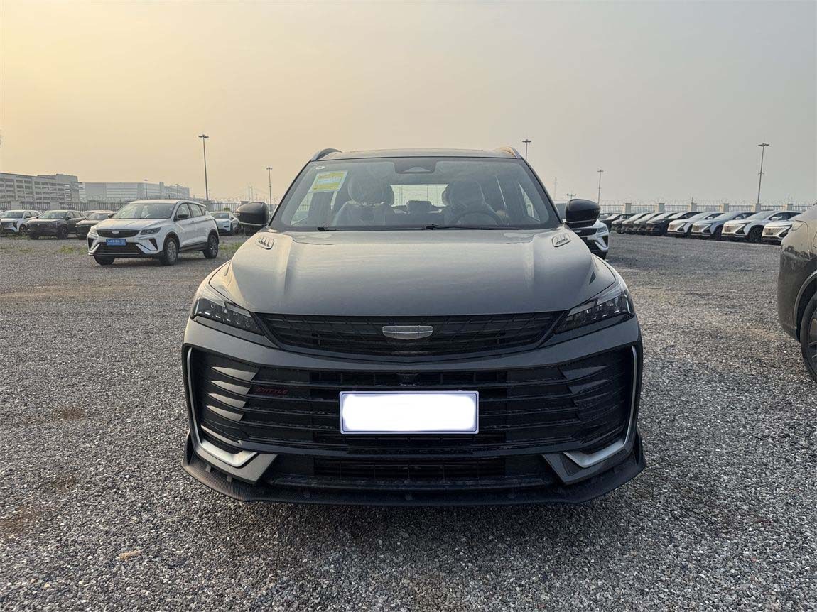 吉利 缤越 2025款 缤越L 1.5TD DCT Battle 14
