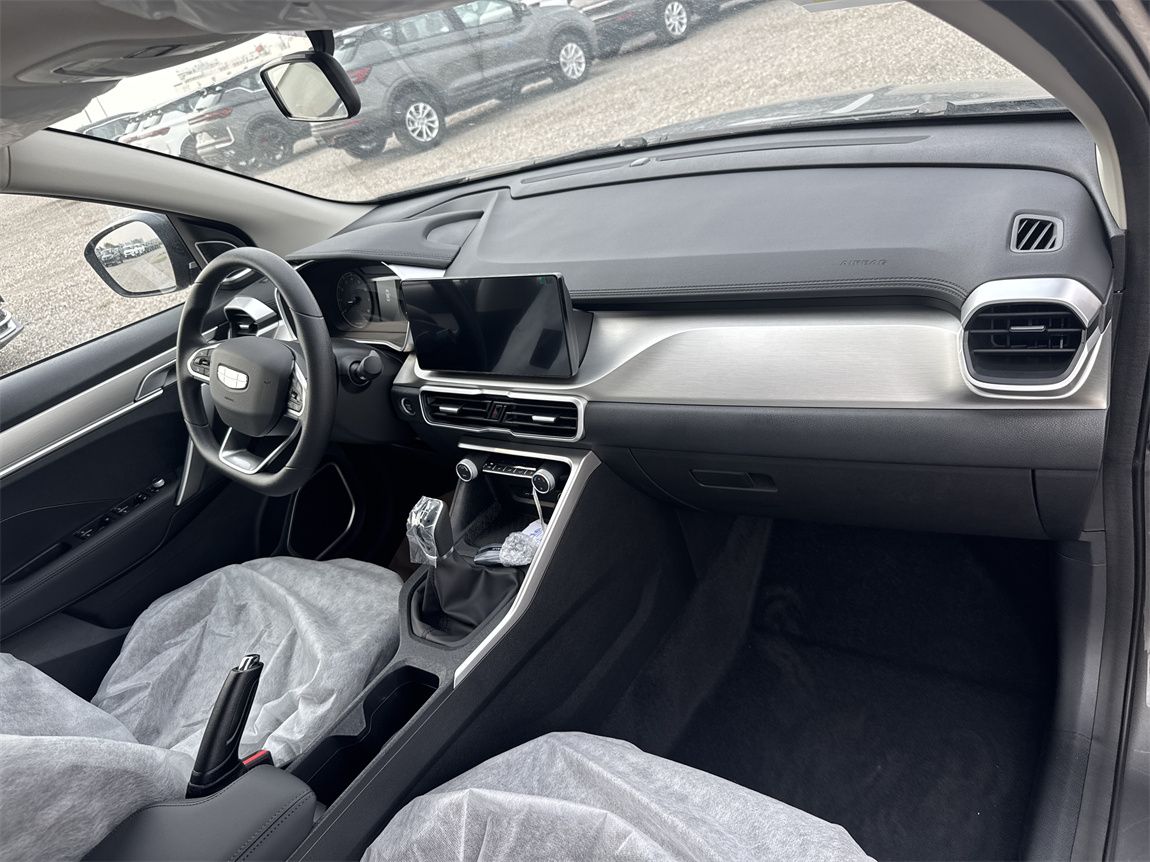 吉利 缤越 2025款 1.5L CVT 超能 6